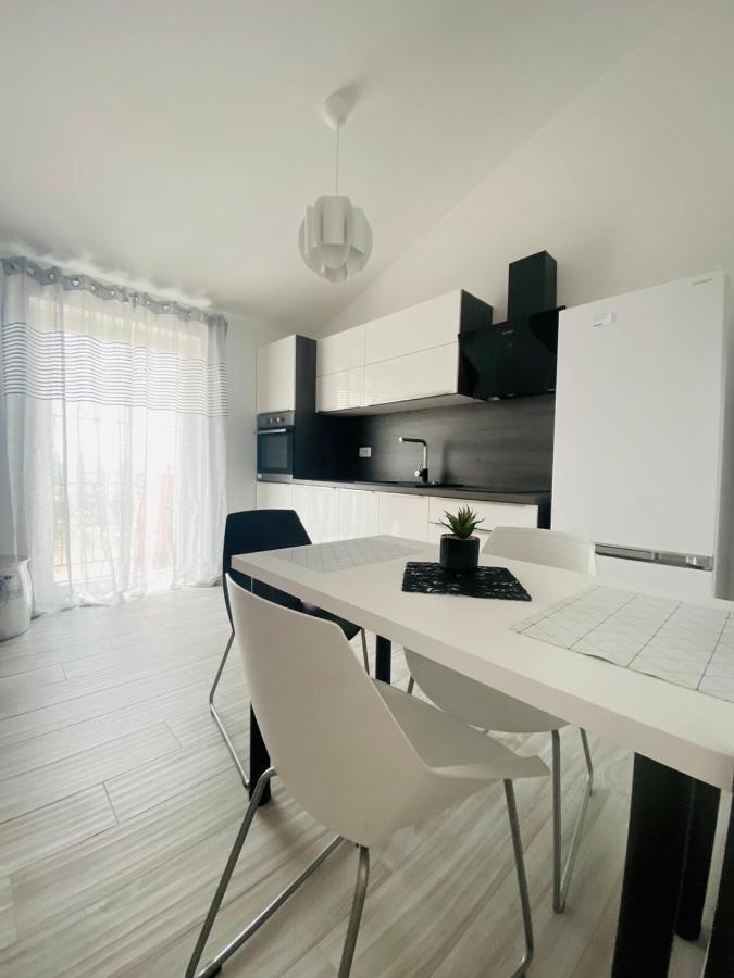 Apartma Mija-Dekani Kültér fotó